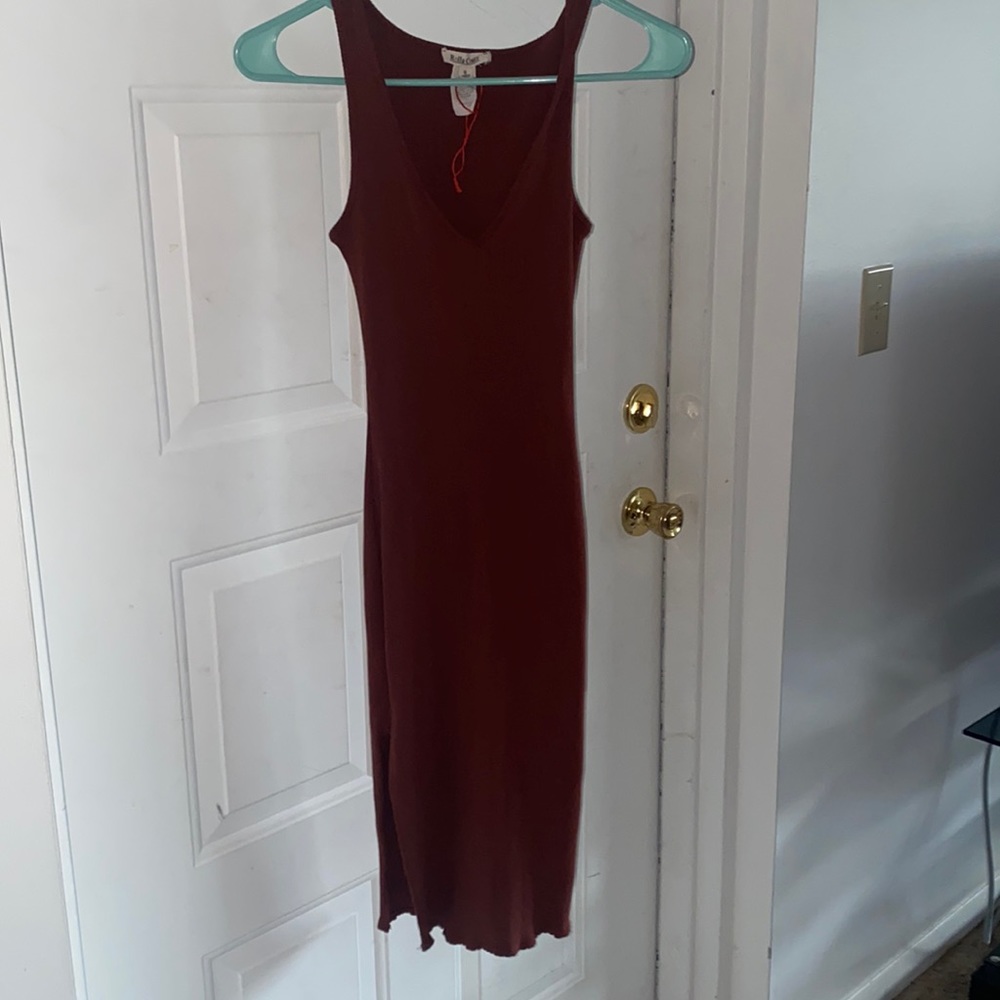 Bodycon Brown Dress with slit, flattering